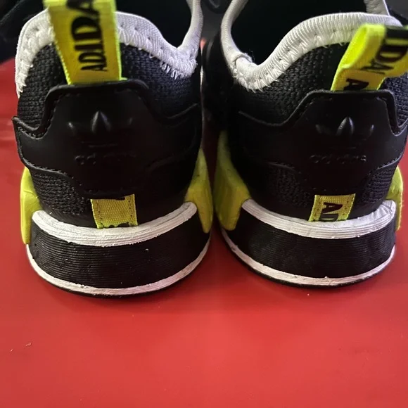 Addidas Toddler - Picture 2 of 5